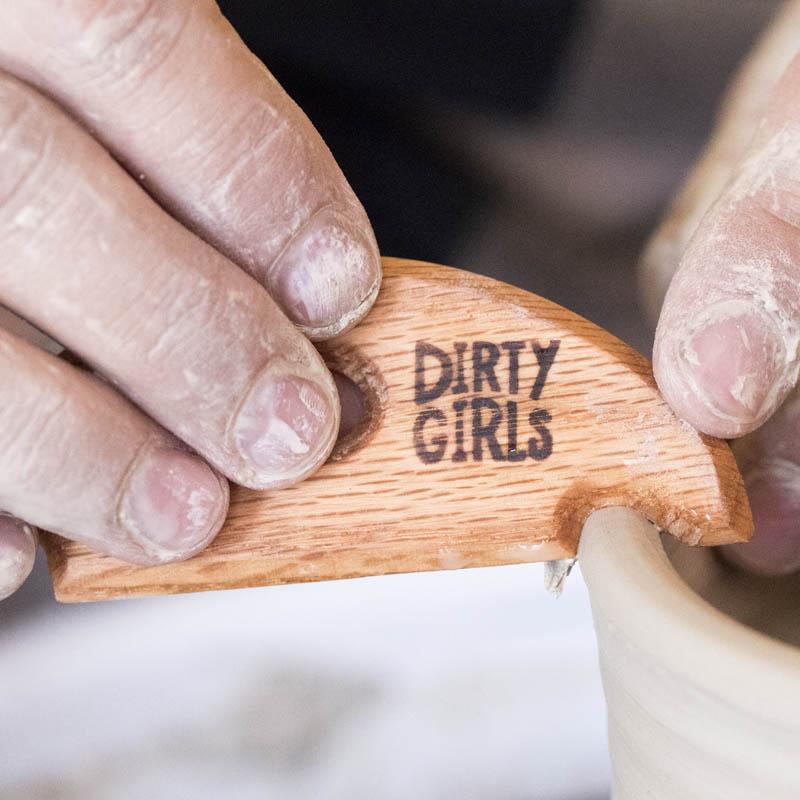 DIRTY GIRLS LS KNOTCHED THROWING RIB FOR RIMS