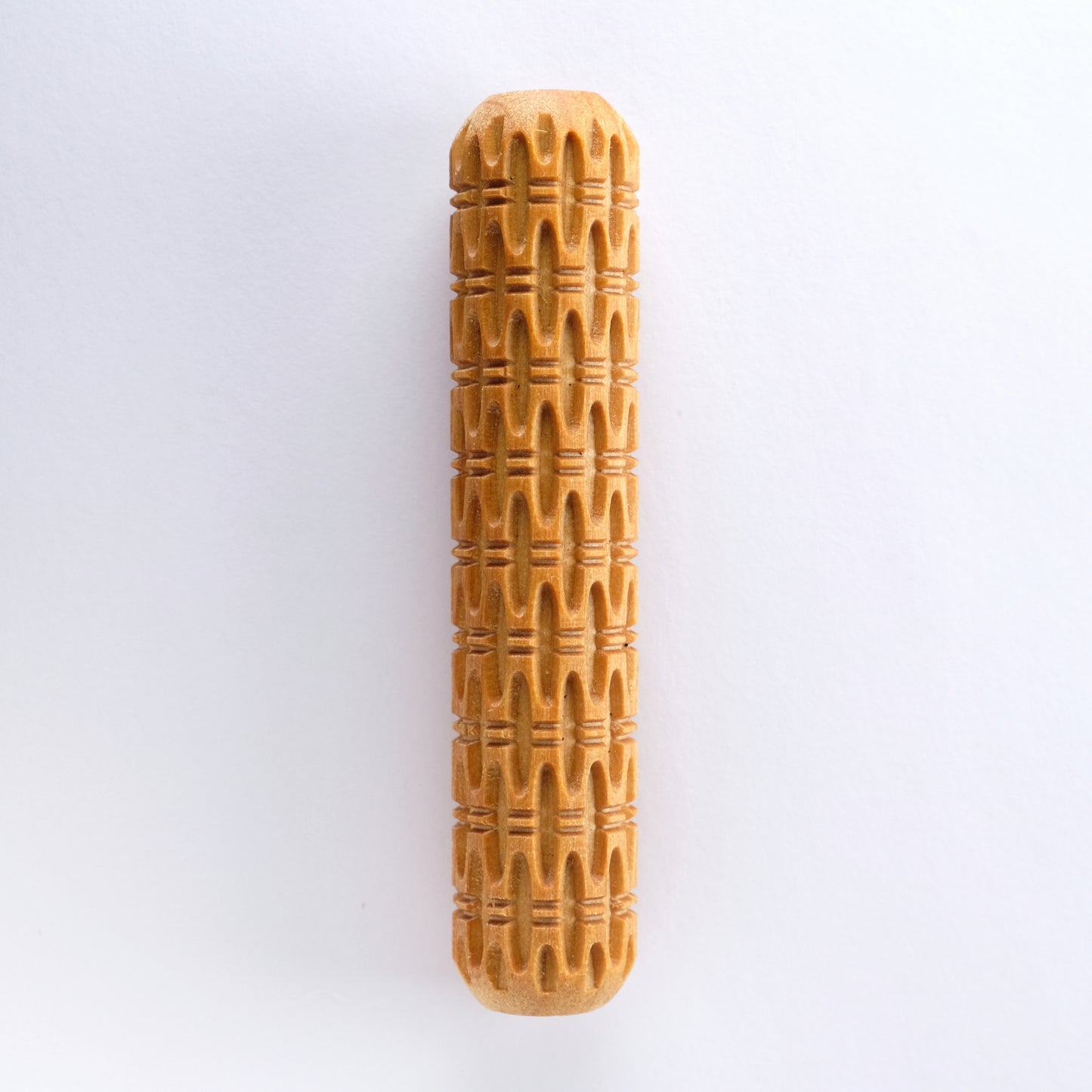 MKM BHR-142 BASKET WEAVE BIG HAND ROLLER